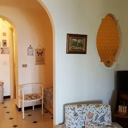 Panoramico Nel Verde Del Tigullio, Piscina E Wi-fi